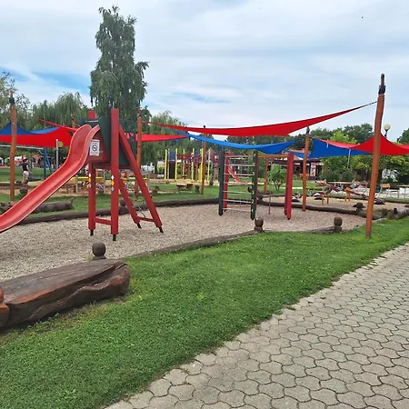 Hajni Apartmanhaz Aparthotel